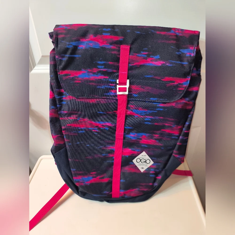 OGIO Dosha Laptop Backpack – FIT Collection, NWT, Purple/Pink/Blue